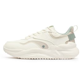 Women's Autumn and Winter Plus Velvet Warm White Running Shoes, Leather Casual Shoes with Shock-Absorbing Technology for Cold Weather Comfort